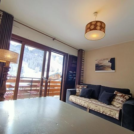 Studio Chatel Room photo